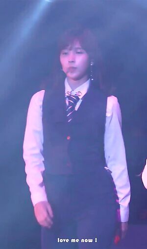 TWICE Mina sexy in suit