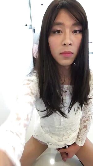 could use a helping hand~