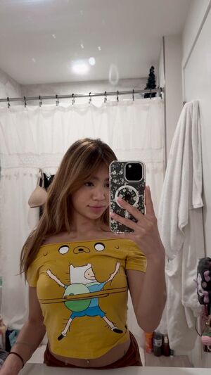 Camel Toes Amateur Asian Babe Big Tits