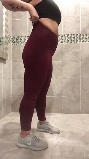 I just always get so horny at the gym from all the men looking at me 😏😌