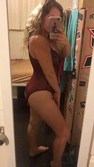 Just gonna leave this here, hope that’s okay? 🍑