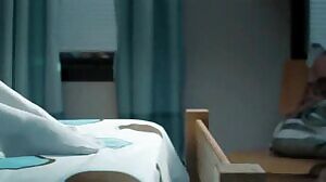 Sarah Oliver having some fun in Van Wilder: Freshman Year