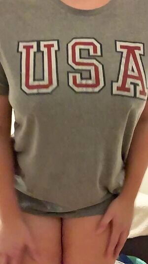Droppin titties for the red, white, & blue🇺🇸