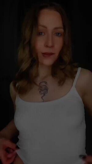 Amateur Big Tits Boobs Cute Masturbating