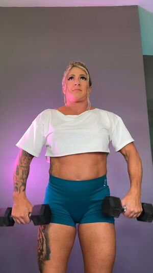Muscle Mommies Amateur Big Tits Dominafitness