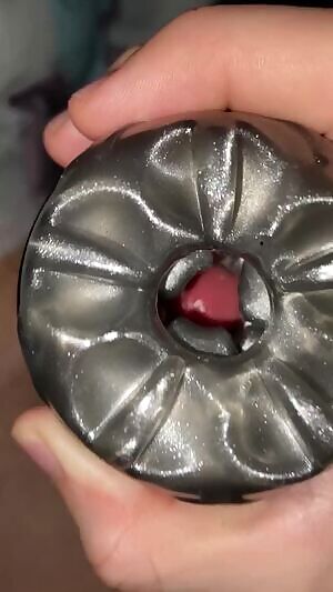 This is how it looks when i stretch a pussy out with my big mushroom head 🍄