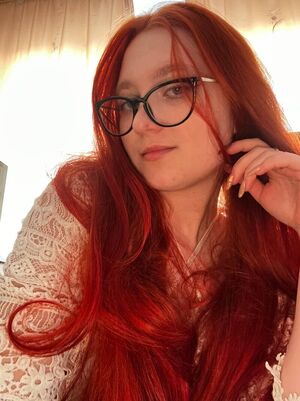 Premium Snap Sellers Cute OnlyFans Solo
