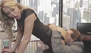 Honey, i'm going to be home late, having dinner with a friend