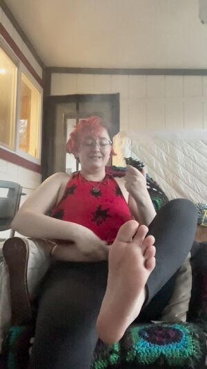 Goth Feet Alt Belly Button Fetish