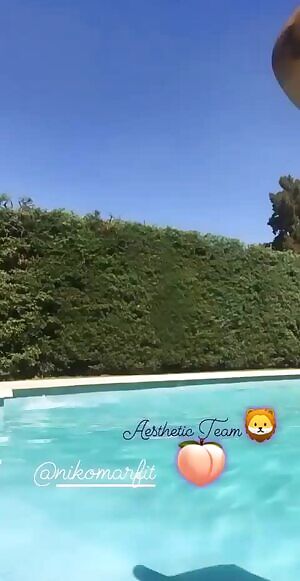 Bikini ass at the pool