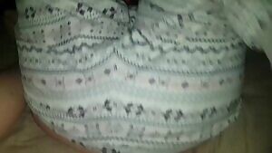 I'd been sucking my bf's cock for about 10 minutes and he asked too see how wet my pussy was getting. What do you guys think is it wet enough.? Xx