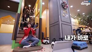 Gfriend - Yerin showing off!