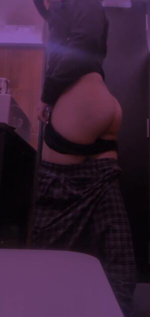 Twinks Bottom Crossdressing Desi Exposed