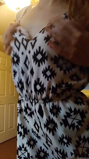 Just a lil tease'n'squeeze :)