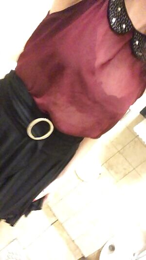 or those of you who requested proof of me wearing my plug shopping. was busy today, had to do a bathroom video