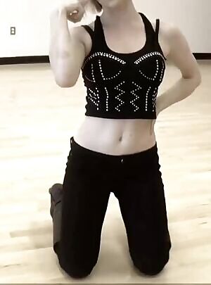 Jellybeannose is an amazing dancer