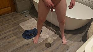 Male Pissing Amateur Cock Homemade Masturbating