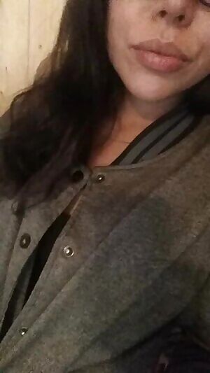 Almost got caught by the boss making this or you 💋