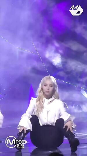 LOONA - Jinsoul, Heejin & Haseul