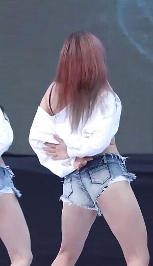 Switchberry - Hana Taking off her Shirt On Stage