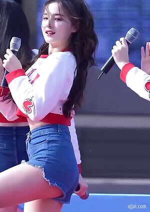 Momoland - Happy Birthday Nancy