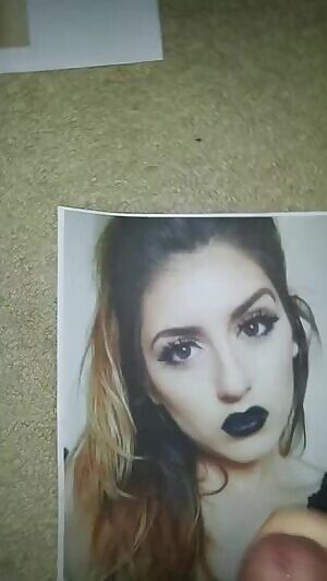 Cumming on a girl I know