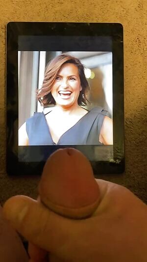 Mariska Hargitay Tribute