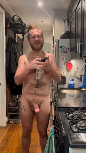 Amateur BWC Beard Gay Hairy Chest