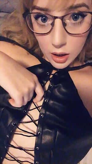 A clip In saved from a kik show earlier!