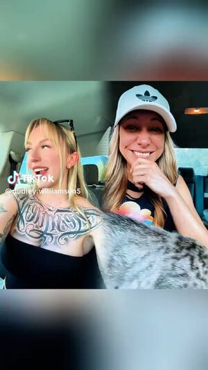 Female Anal Masturbation Amateur Doggystyle Homemade