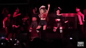 My God Ariana makes it easy to drain my balls