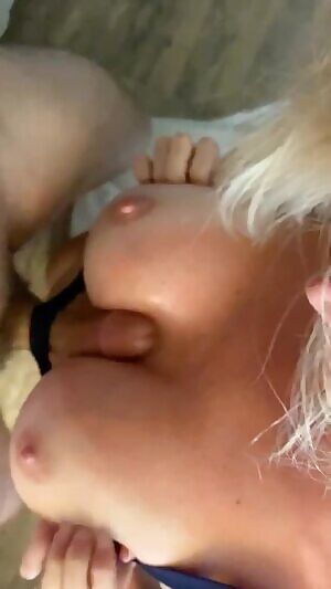 It's a titty fucking kind of Tuesday 💦💦