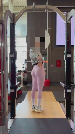 Tight leggings Bubble Butt Femboy Gym