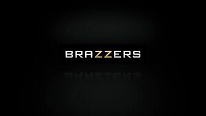 Milf Teaches Newlyweds - With Carolina Abril, Leigh Darby & Chris Diamond