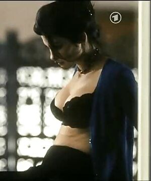 I want to see more of French goddess Audrey Tautou. Being an incredibly beautiful woman. Picturing her only getting herself into wild passionate romantic love. Never having just naughty casual sex with a man.