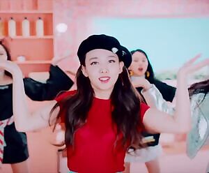 Twice - Nayeon