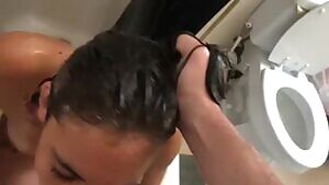 Passionate & Rough Facefuck In Bath