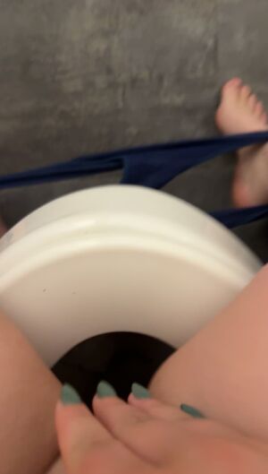 ToiletPOV Pee Peeing Piss Pissing