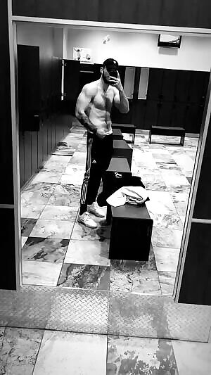 Come break a sweat with me 😅