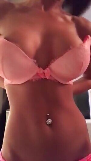 Hi Guys. Lets Start The Party.SC: Pussy4kv