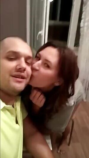 Chilling leads to rough facefuck