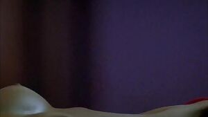 Andréia Horta in Alice