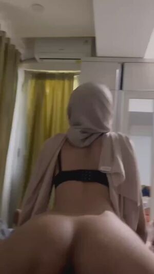 Sweet Hijabis Amateur Arab Big Dick