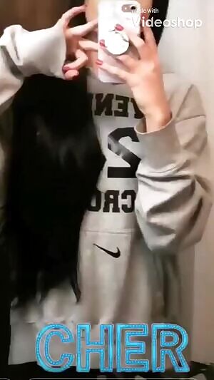 This girl I know put on a wig and looks exactly like Ari to me. What do you guys think??