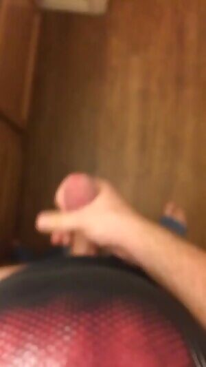 Standing cumshot for a change, my waist went crazy when I started to cum 😭.