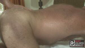 Gay DILFs Anal Bear Daddy Hairy