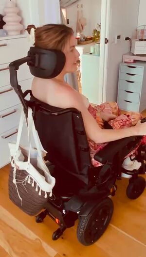 Disabled Babes Amateur Cute Lingerie NSFW