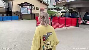 Can't ask for a Better Girlfriend !