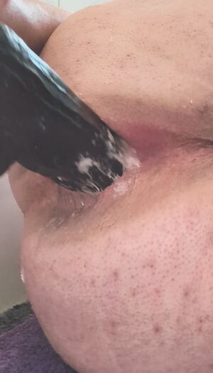TS Dildo Riding Amateur Anal Cum Lube