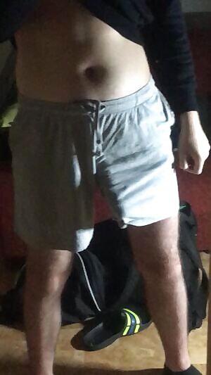 New here, hope my semi hard is ok :o